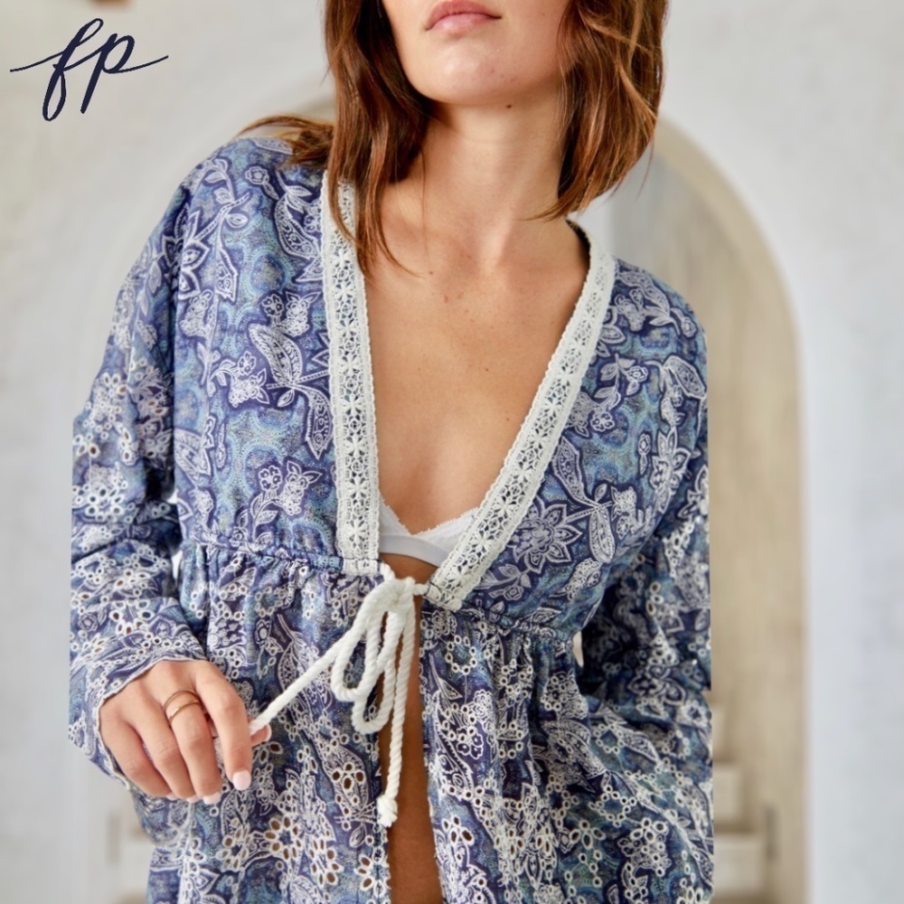 FREE PEOPLE NWT Anissa Floral-Print Eyelet/Embroidered Tie-Front Bed Jacket/Lg - Picture 5 of 14